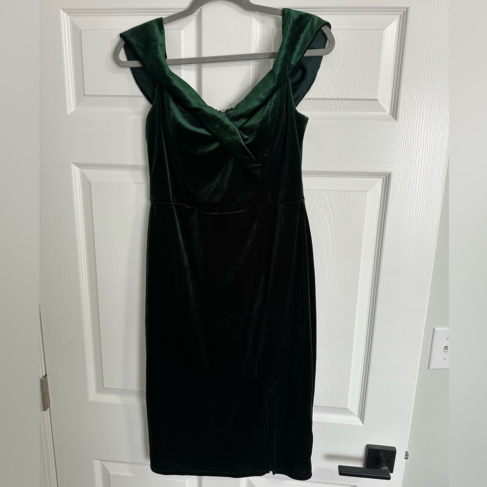 Premier Amour Velvet Green Dress